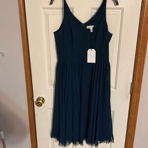 dress the population Alicia midi mixed media dress in blue. Size L